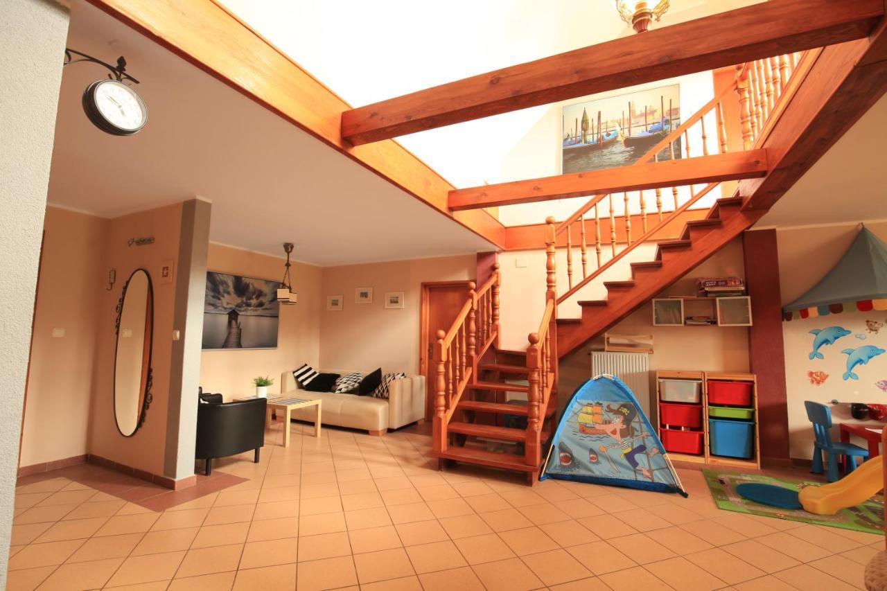 Kapitan Hook - Pokoje Goscinne Władysławowo Extérieur photo