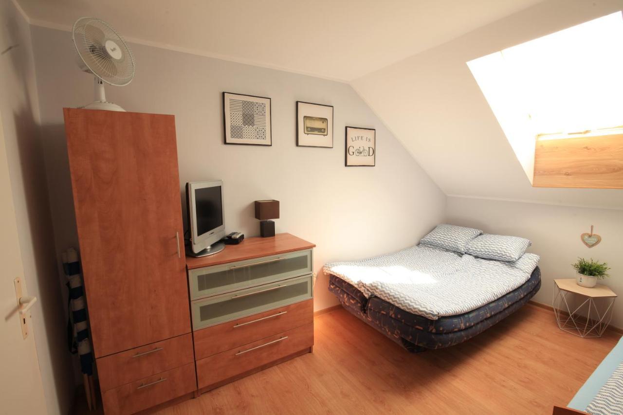 Kapitan Hook - Pokoje Goscinne Władysławowo Extérieur photo